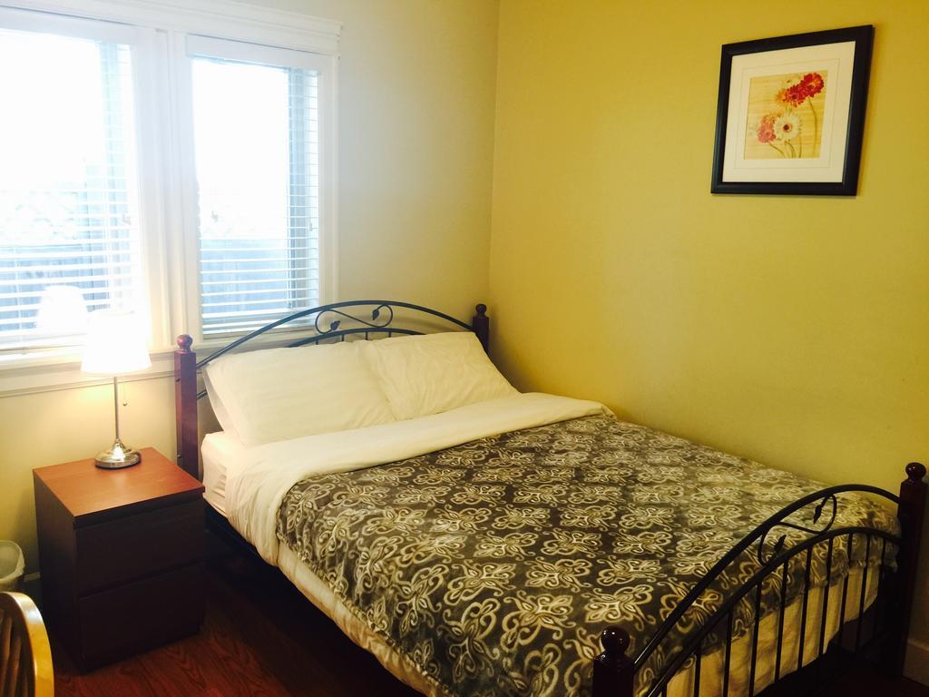 Imperial House Bed and Breakfast Burnaby Rum bild